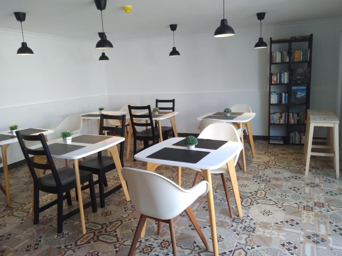Starboys Gay Resort - Gay Men Only Maspalomas  Ngoại thất bức ảnh